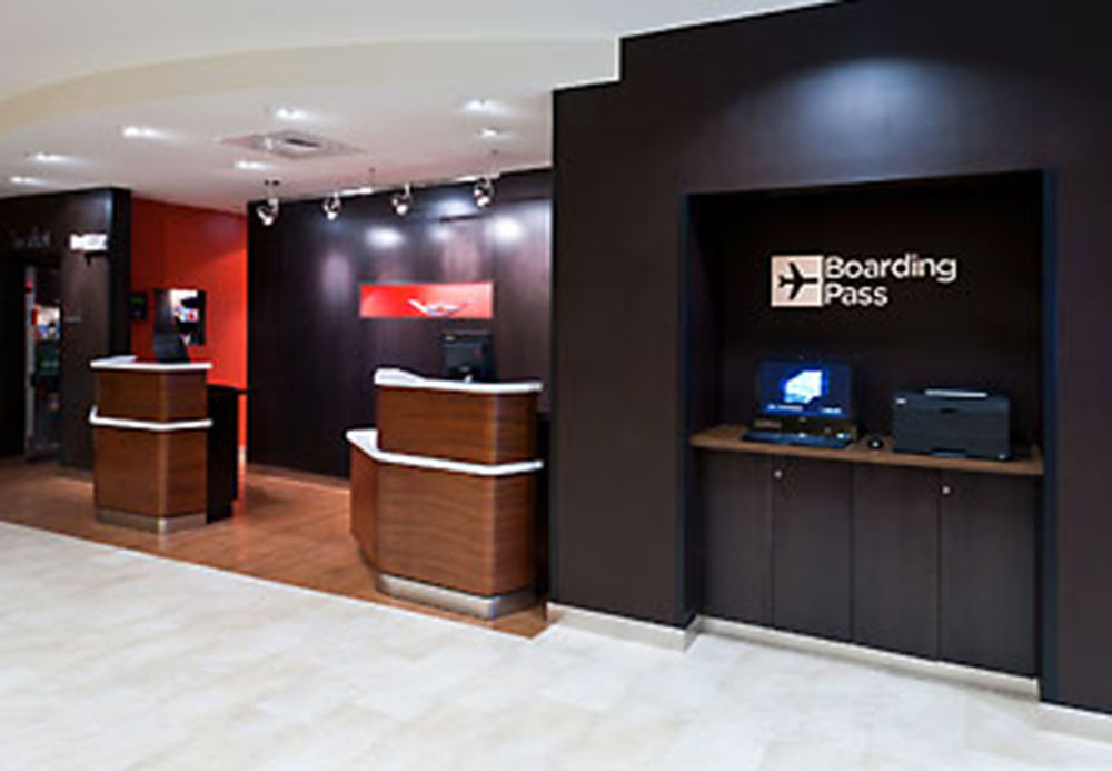 Courtyard By Marriott Alexandria Hotel Interior photo